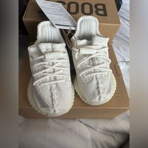 Infant Yeezy boost v2 350 bone